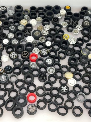 Scalextric LOTE 385 NEUMATICOS Llantas Ruedas scx