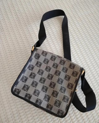 Bandolera Loewe Hombre Negra y Gris