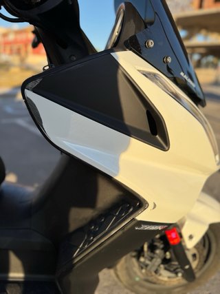 Kymco Super Dink 300