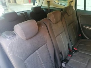 Opel Zafira Tourer 2015