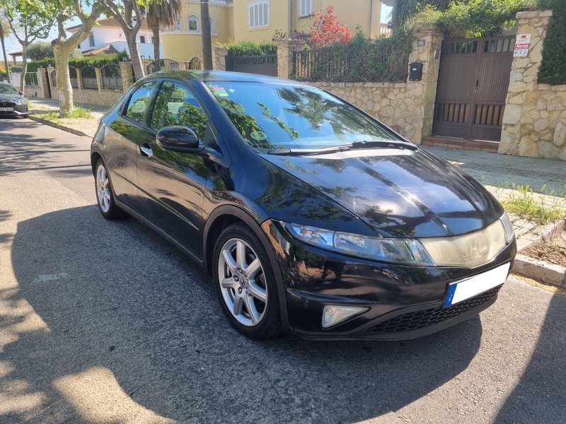 Honda Civic 2007, 140 CV 2.2 diesel 187.333 km. - foto 1
