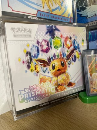 Pokémon ETB Prismatic Evolutions Scarlet & Violet