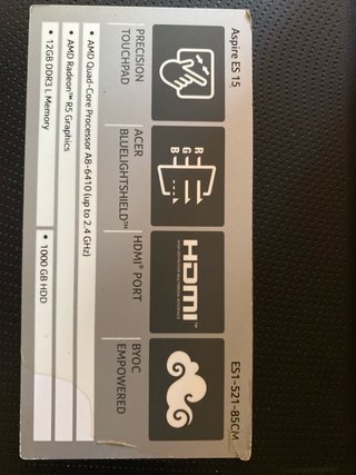 Portátil Acer con cargador