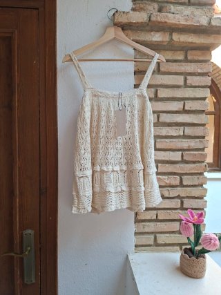 Top de crochet botones