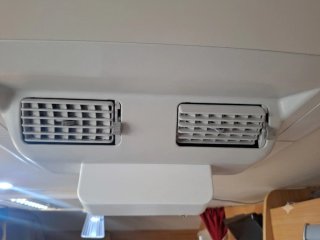 Soporte Pantalla Viesa Holiday