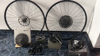 Kit Bielas SRAM Eagle, Frenos xnl,cambio XT,llanta