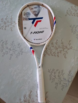 Raqueta Tenis Tecnifibre T-Fight 2026