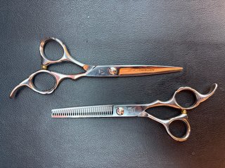 Set Tijeras Peluquería Artero con Caja