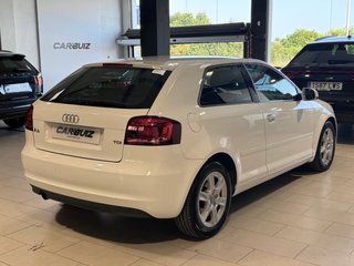 Audi A3 Sportback 1.6 TDI Attraction - 2011