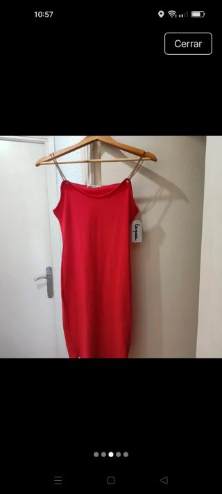 Vestido rojo tirantes de cadena dorada talla  s/m