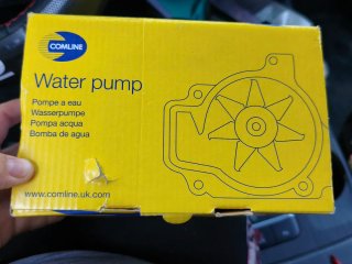 Bomba de agua para coche