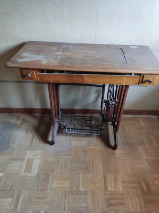 Máquina de coser Alfa años 60