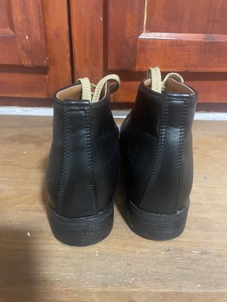 Botines negros con cordones para hombre nuevos