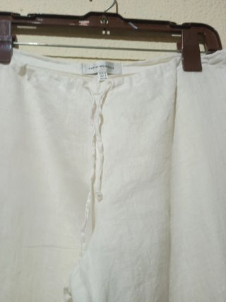 Pantalón bombacho, de lino