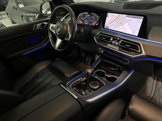 BMW X5 M50d (2020)