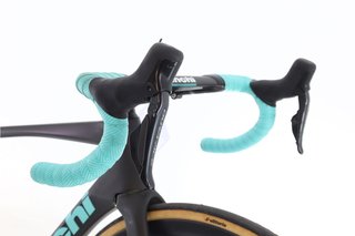 Bicicleta Bianchi Specialissima RC Di2 12V t.54 Reacondicionada