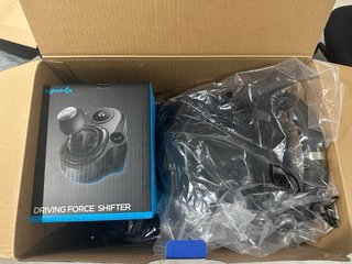 Volante Logitech G29 con Pedales y Palanca