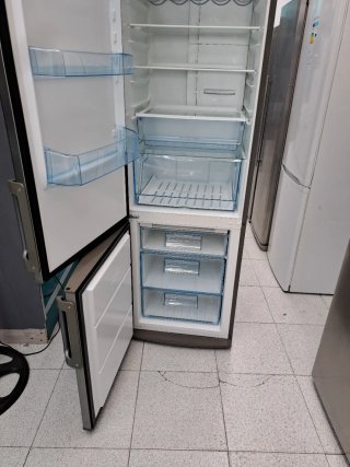 Nevera Electrolux Inox Combi 2.Cm