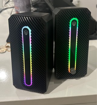 Altavoces PC RGB Negros