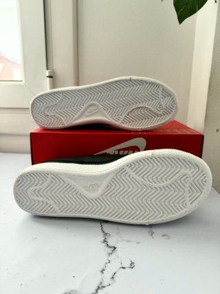 Nike Court Royal Mujer Talla 38.5 Negro