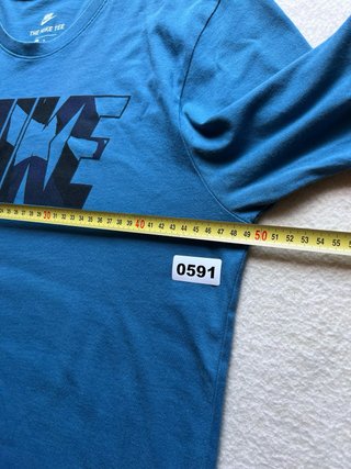 Camiseta Nike The Nike Tee Logo Graphic Vintage M