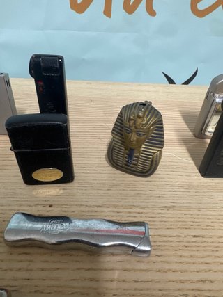 Collezione di accendini vintage