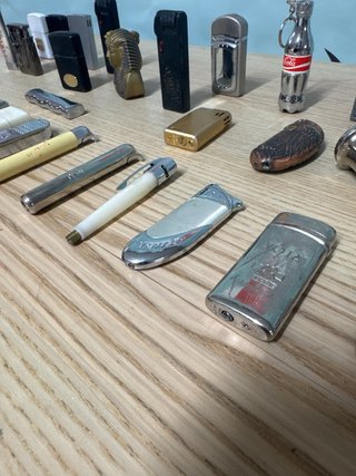 Collezione di accendini vintage