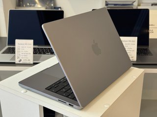 MacBook Pro M3 - GARANTIA