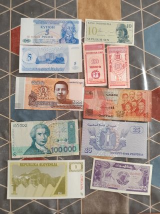 Lotes de Billetes Extranjeros - 1€ Unidad