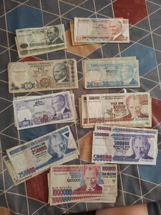 Lotes de Billetes Extranjeros - 1€ Unidad