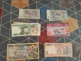Lotes de Billetes Extranjeros - 1€ Unidad