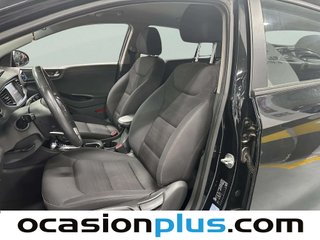 Hyundai Ioniq 1.6 GDI HEV Klass Nav DCT 	104 kW (141 CV)