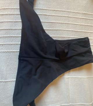 Set bikini 2 pezzi sopra + 1 sotto