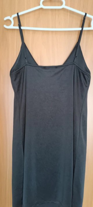 Vestido lencero Zara