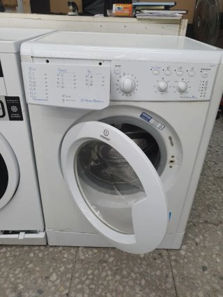 Lavadora Indesit A+ con Garantía