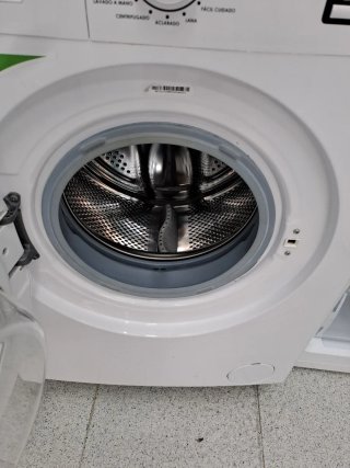 Lavadora Svan A++ y Frigorífico Teka Inox Pack