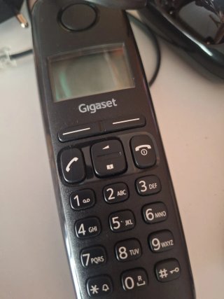 Teléfono fijo Gigaset negro PRECIO NEGOCIABLE