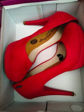 Zapatos de tacón dorados Kylie