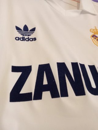 Camiseta Real Madrid Retro Adidas 80s Zanusi