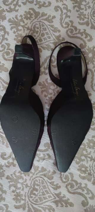 Zapatos de fiesta Pilar Burgos morados, talla 38