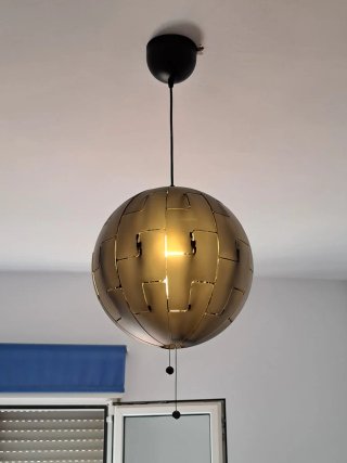 Lámpara colgante esférica negra Ikea
