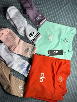 Alo Yoga Ropa Deportiva Mujer talla L y S