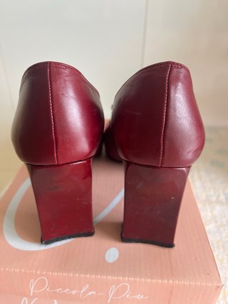 Zapatos de tacón Georges Rech rojos