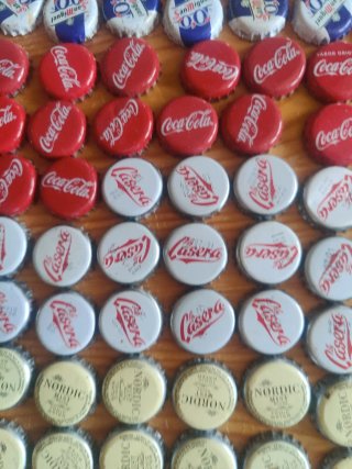 250 chapas para jugar Mundial fútbol