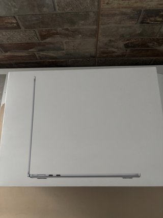 MacBook Air M2 2022 Plata