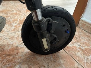 Patinete Eléctrico Red Bull Racing