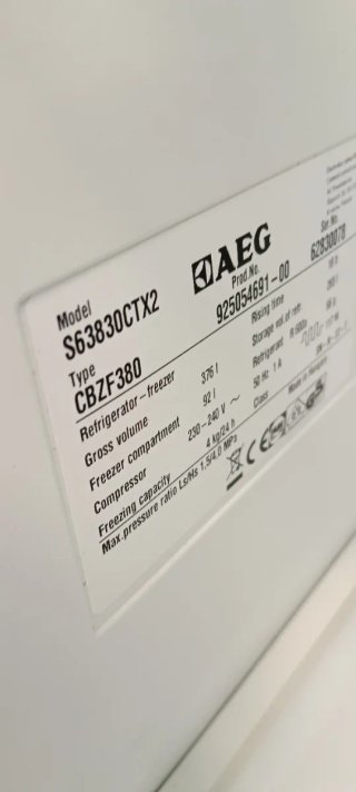 NEVERA COMBI AEG NO FROST ENERGÍA A+
