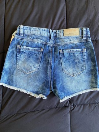 Shorts vaqueros Stradivarius rotos