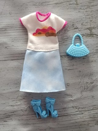 Accesorios Barbie: Vestido, Bolso y Zapatos