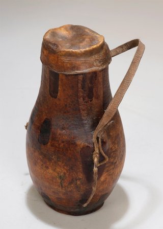 Antiguo recipiente "eburi" Turkana  (Kenia)